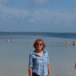 Meet your Posher, Eva